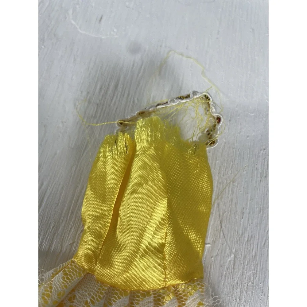 Barbie mermaid dolls Princess Clothes 4 Items Belle‎ Ariel Mattel Classic